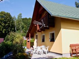 Chata U lesa, holiday rental in Svoboda nad Úpou