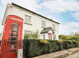 The Old Post Office, holiday home in Llandrindod Wells