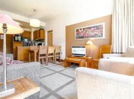 Bright spacious two bed South facing family apartment
