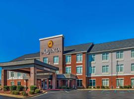 La Quinta by Wyndham Oxford - Anniston, hotel em Oxford