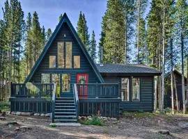 Near Trails and Breweries Cabin with Hot Tub in Breck