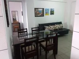PRAIA DE 4 ILHAS Apartamento 2 Quartos 50M da Praia Com Vista