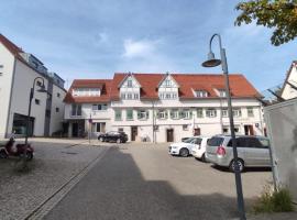Aldingen 2 Zimmer Wohnung, hotel with parking in Aldingen