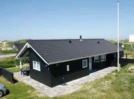 8 person holiday home in Blokhus