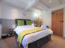 AnchorageWells Holiday Cottage and King Ensuites Room Only, bed and breakfast en Wells-next-the-Sea