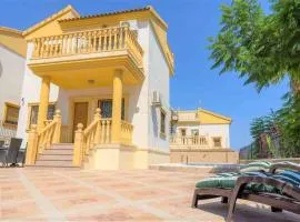 Villa Rose - Beautiful detached villa with large private pool