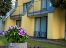 Słoneczny Brzeg Natura Tour, hotel in Mielno