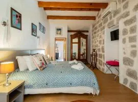 Auberge U n'Antru Versu、San-Gavino-di-CarbiniのB&B