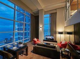 Maritime Luxury Suites, aparthotel in George Town