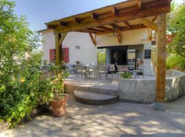 Chambre d'hôtes couvent d'Alando, casa per le vacanze a Alando