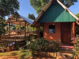 ลุงกอละ โฮมสเตย์ ปางอุ๋ง, cheap hotel in Ban Huai Makhuea Som