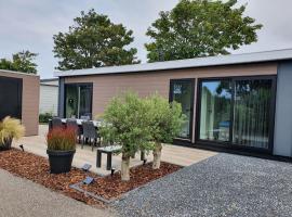 Beachhouse Renesse 2645, Glampingunterkunft in Renesse