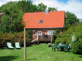 Ferienhaus Dickert - traumhafter Ausblick, hotel in Meeschendorf