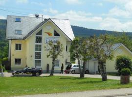 5-Sterne- Fewo "Juwel", cheap hotel in Allenbach