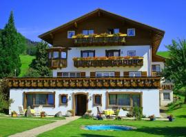 Trettach, hotel with parking in Ofterschwang