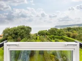 Robin Hood's Bay Coastguard's Cottage with a View
