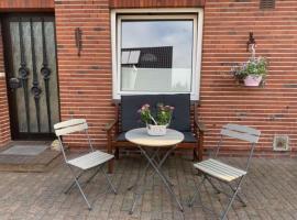 Kleine Wohnung "Freude", vacation rental in Olsdorf