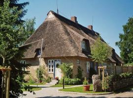 Altes Rektorenhaus 1, vacation rental in Rieseby