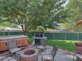 Red Rock Rambler Moab Home with Hot Tub and Views!