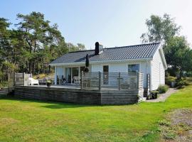 5 person holiday home in V r backa – willa w mieście Åskloster