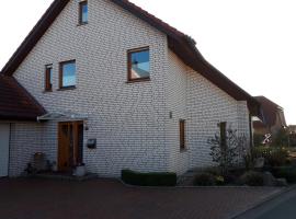 Ferienwohnung-Lilienweg – apartament w mieście Hilter