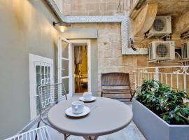 Chateau La Vallette - Grand Harbour Suite, вариант проживания в семье в Валетте