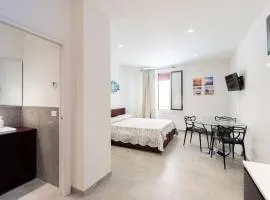 Goito 3, Bologna by Short Holidays