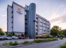 Comfort Hotel Atlantic Muenchen Sued, khách sạn có chỗ đậu xe ở Ottobrunn