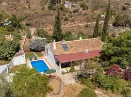 Gorgeous Home In Rincn De La Victoria With House A Mountain View