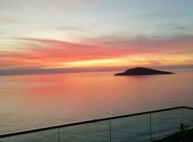 MOUSELIS APARTMENTS, strandhotel i Kalymnos