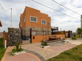 Apart Khozama