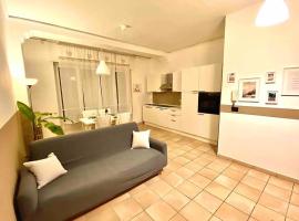 Appartamento cozy in super centro!, hotel em Asti