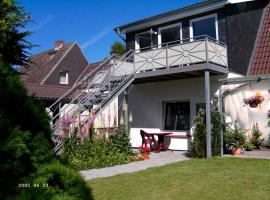 DAT OLE FISCHERHUS - App 2, kuća za odmor ili apartman u gradu 'Heiligenhafen'