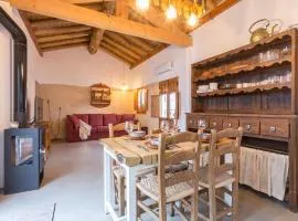 Encantadora casa rural con piscina privada