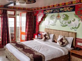 hotel Seven Seventeen, hotell i Darjeeling