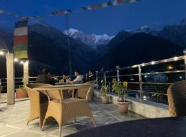 Snow view hotel, hotel di Kalpa