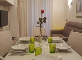 Karina House-check in H 24, ubytování s možností vlastního stravování v destinaci Como