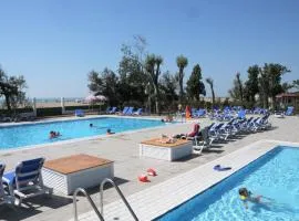 Punta Falconera camping & village