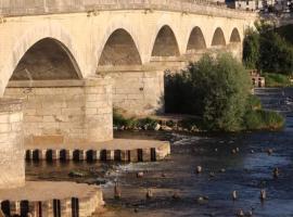 Le 17 Entre Gare et Château, Hotel in Amboise