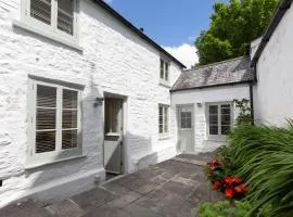 Historic Cornish Cottage near Falmouth