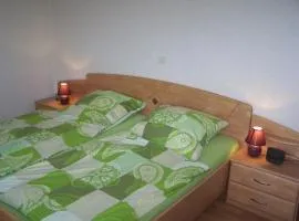 Ferienwohnung Mauer, Wohnung "Ost"