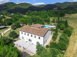 TENUTA ASTOLFI 12&3, Emma Villas, hotel with jacuzzis in Acquasparta