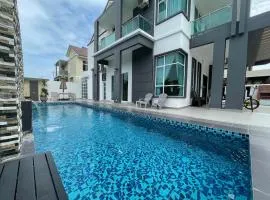 Spacious Home with Private Swimming Pool in Langkawi by Zervin