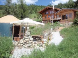 Les Gîtes du Cairn, hotel perto de Les Planards, Vernamiège