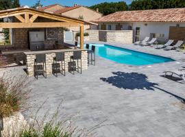 Les Prairies de l'Encrême, hotel a Céreste