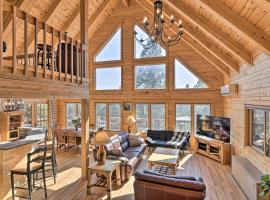 Lazy Beaver Lodge Pagosa Cabin with Deck, Fire Pit, отель в городе Пагоса-Спрингс