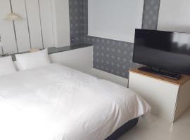 Sea Style Resort Ocean - Vacation STAY 82294, hotel v destinaci Karacu