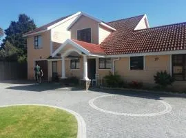 Sedgies Self Catering Apartments