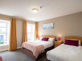 The Woodfield Hotel, hotell i Clifden