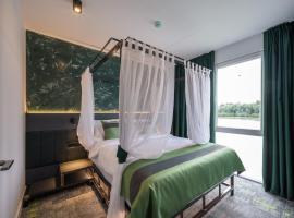 Joy 5 Hotel & SPA, hotelli Belgradissa